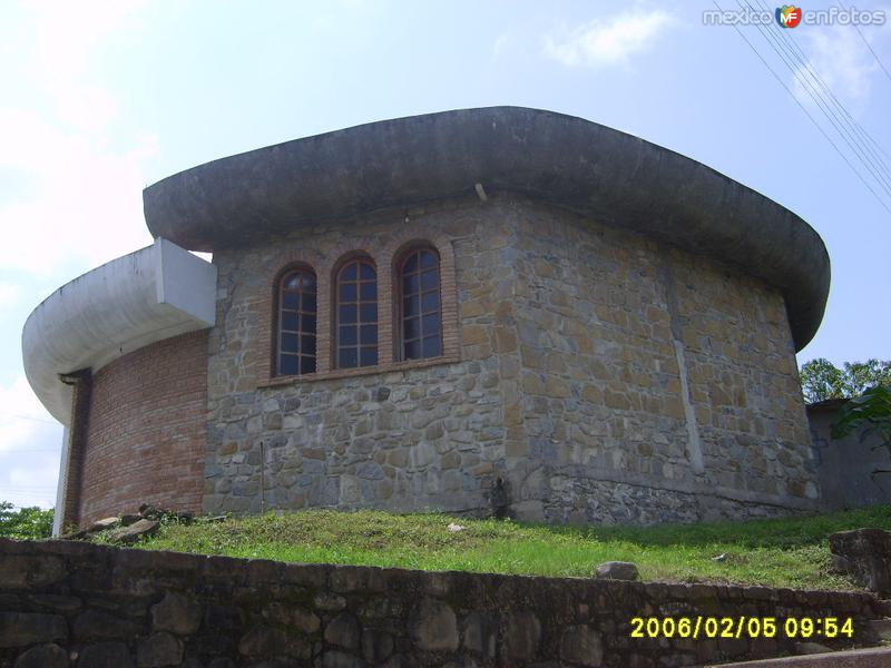 Fotos de Jaltocán, Hidalgo: Pequeño templo católico