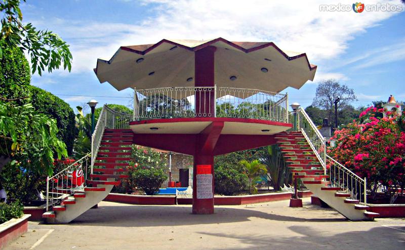 Fotos de Tamazunchale, San Luis Potosí: kiosko Chapulhuacanito