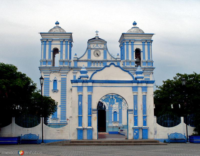 Fotos de Santo Domingo Tehuantepec, Oaxaca: iglesia de santa maria