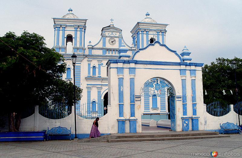 Fotos de Santo Domingo Tehuantepec, Oaxaca: iglesia de santa maria