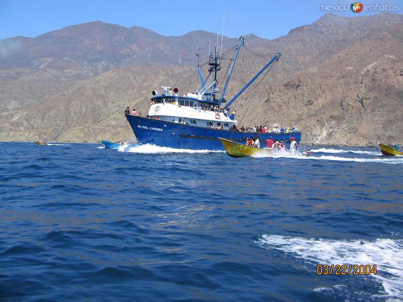 Fotos de Isla De Cedros, Baja California: PASEO DE LA VIRGEN DEL CARMEN PATRONA DE LOS PESCADORES.