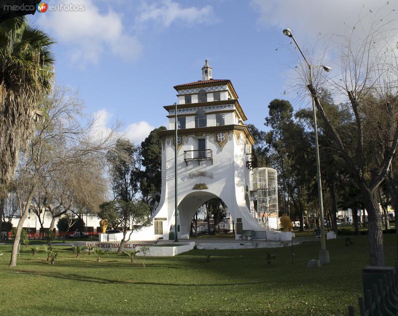 Fotos de Tijuana, Baja California: Torre Agua Caliente