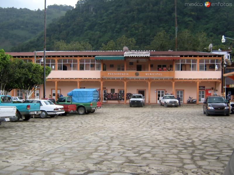 Fotos de Calnali, Hidalgo: PALACIO MUNICIPAL