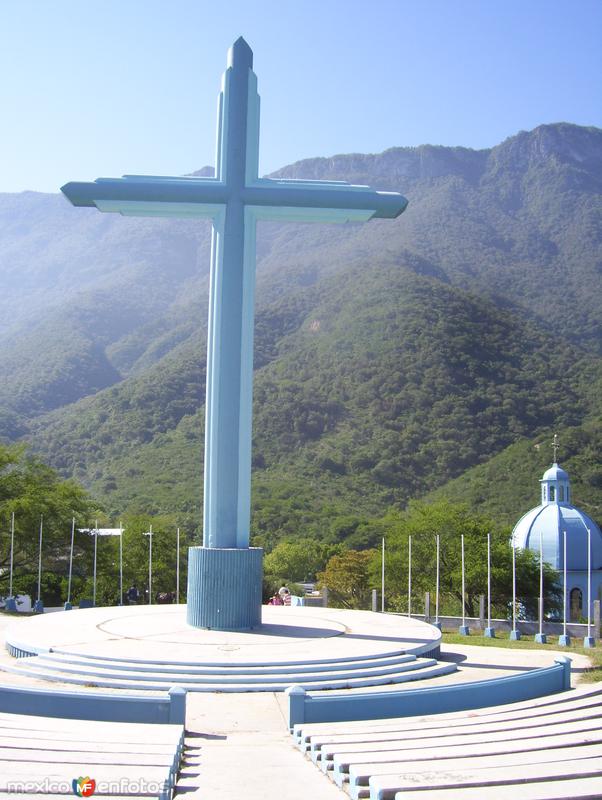 Fotos de Hidalgo, Tamaulipas: Exterior de la iglesia. El Chorrito,Mpio de Hidalgo,Tam.2009