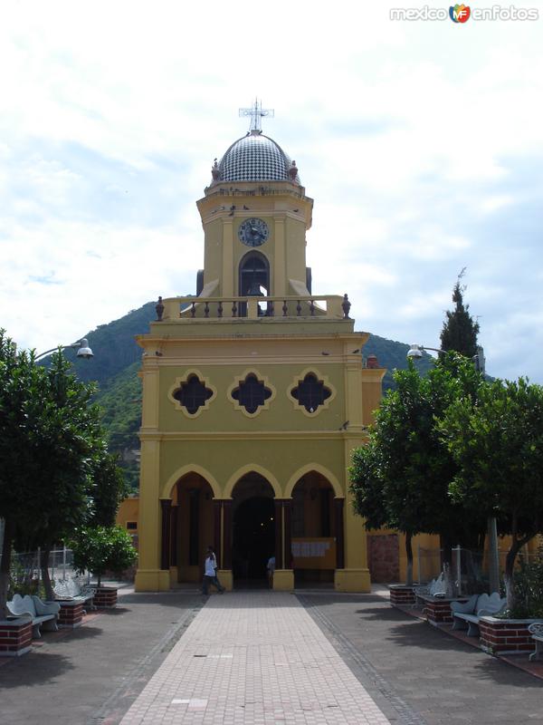 Fotos de Jomulco, Nayarit: ATRIO DE LA IGLESIA