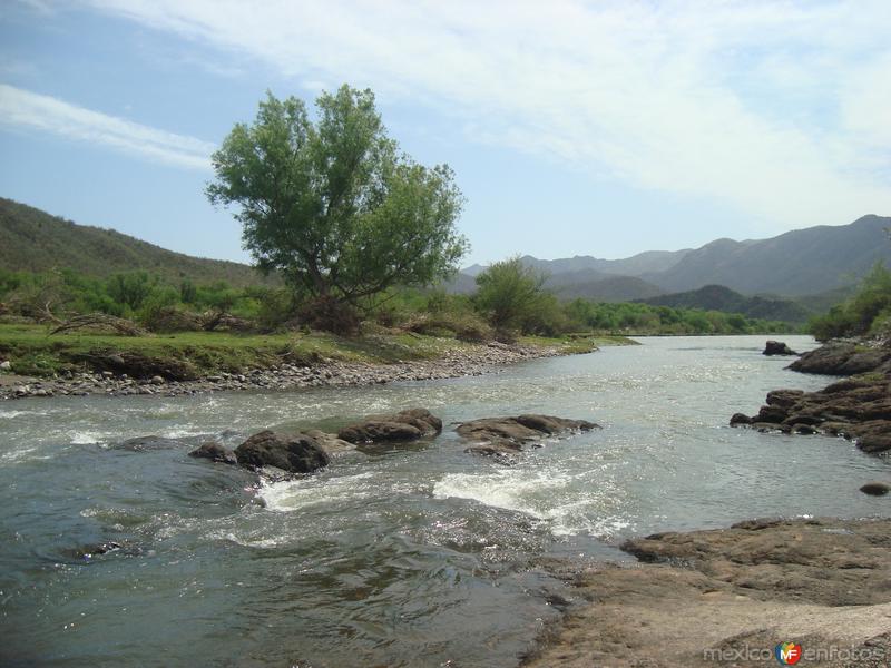 Fotos de Soyopa, Sonora: Paisaje de una pelicula del Viejo-Oeste