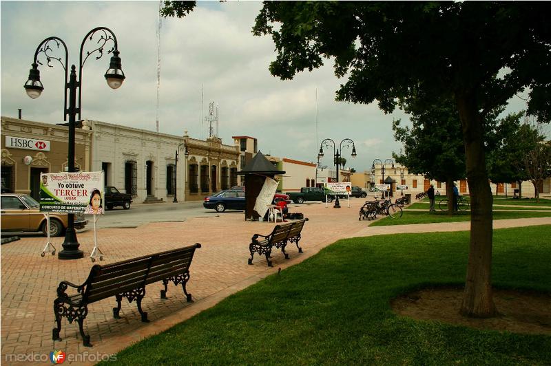 Fotos de Montemorelos, Nuevo León: PLAZA