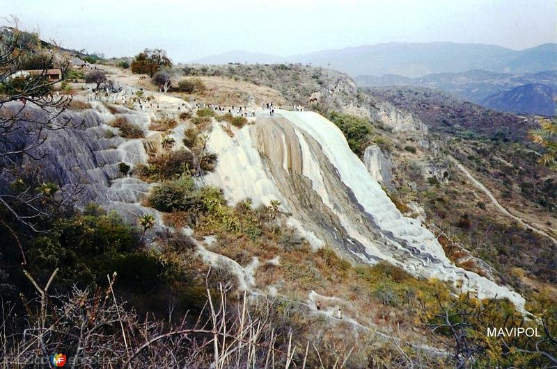 Fotos de San Lorenzo Albarradas, Oaxaca: HIERVELAGUA