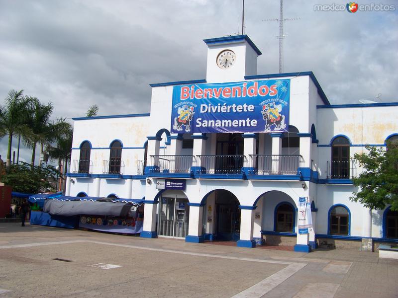 Fotos de San Blas, Nayarit: PRESIDENCIA MUNICIPAL