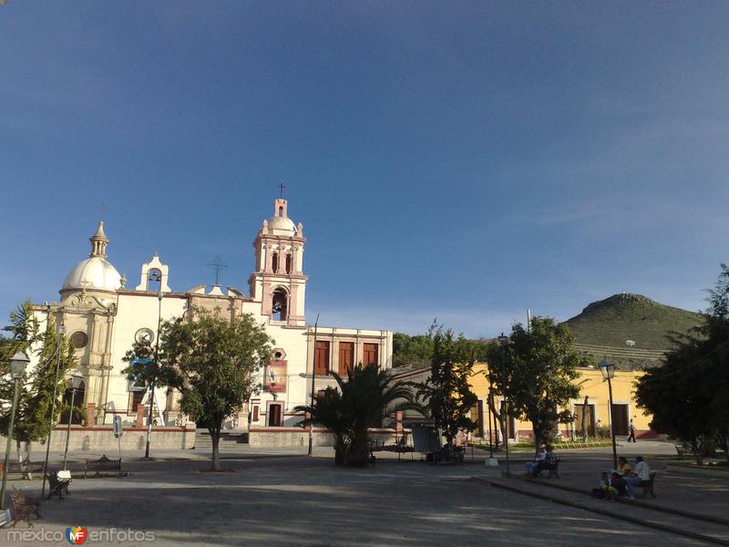 Fotos de Real De Asientos, Aguascalientes: Parroquia De Ntra Sra De BeLèn