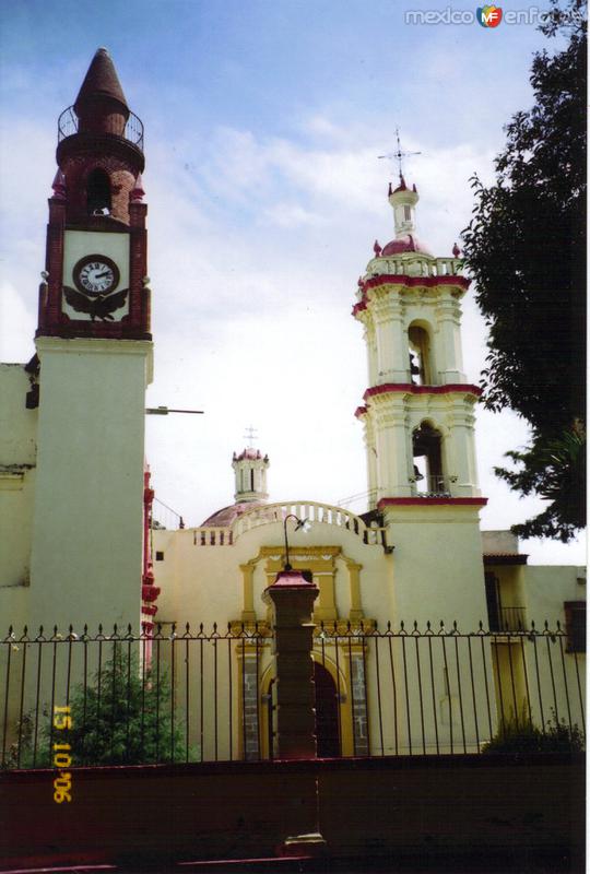 Fotos de Apetatitlán, Tlaxcala: Parroquia de San Pedro y San Pablo. Apetatitlán de Antonio Carvajal, Tlaxcala