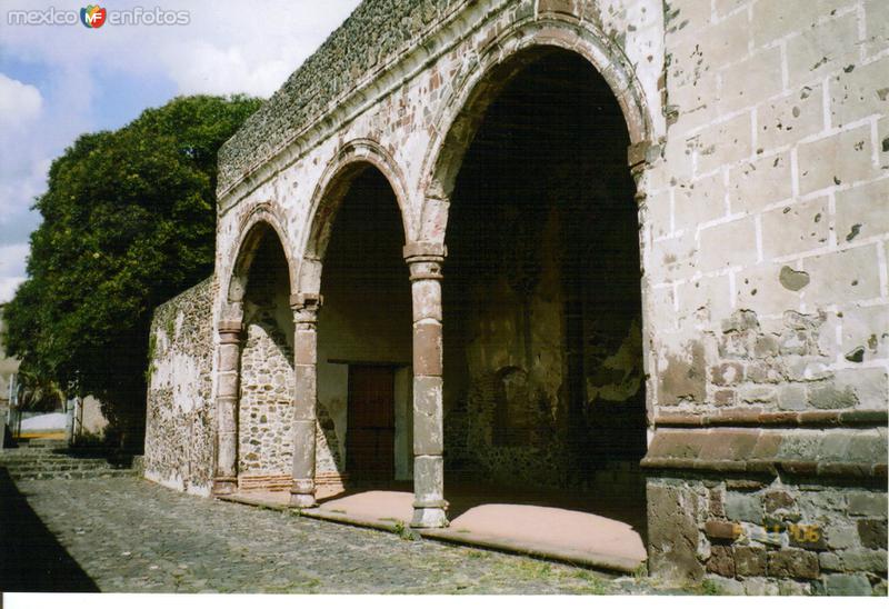 Fotos de Santa María Atlihuetzía, Tlaxcala: Capilla abierta anexa al Ex-convento del siglo XVI. Santa María Atlihuetzía, Tlaxcala