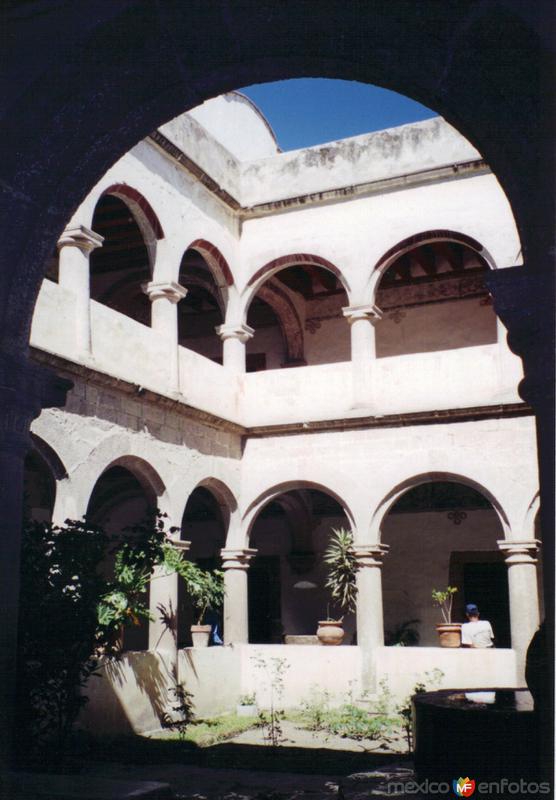 Fotos de Tepeapulco, Hidalgo: Claustro del Ex-Convento del siglo XVI. Tepeapulco, Hidalgo