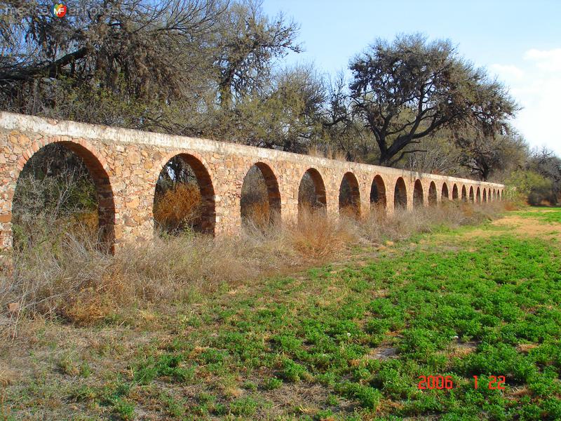 Fotos de Villa Hidalgo, San Luis Potosí: Acueducto de la huerta, de la ex Hacienda de Peotillos