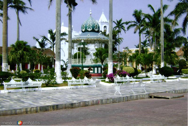 Fotos de Tlacotalpan, Veracruz: Zócalo de la ciudad de Tlacotalpan, Veracruz