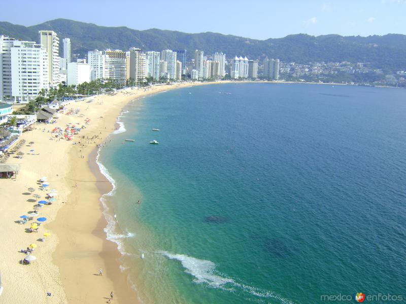 Fotos de Acapulco, Guerrero: El puerto de Acapulco desde el Hotel Fiesta Inn. Edo. de Guerrero