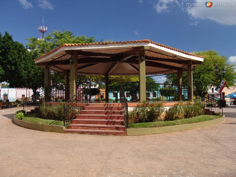 Fotos de Tecoh, Yucatán: Plaza principal