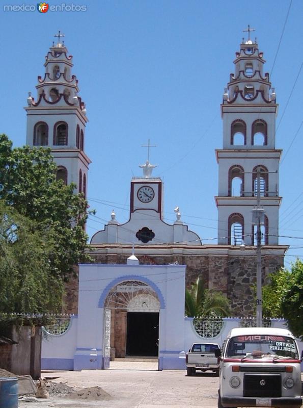 Fotos de Villa Nicolás Bravo, Guerrero: Parroquía de San Nicolás Tolentino