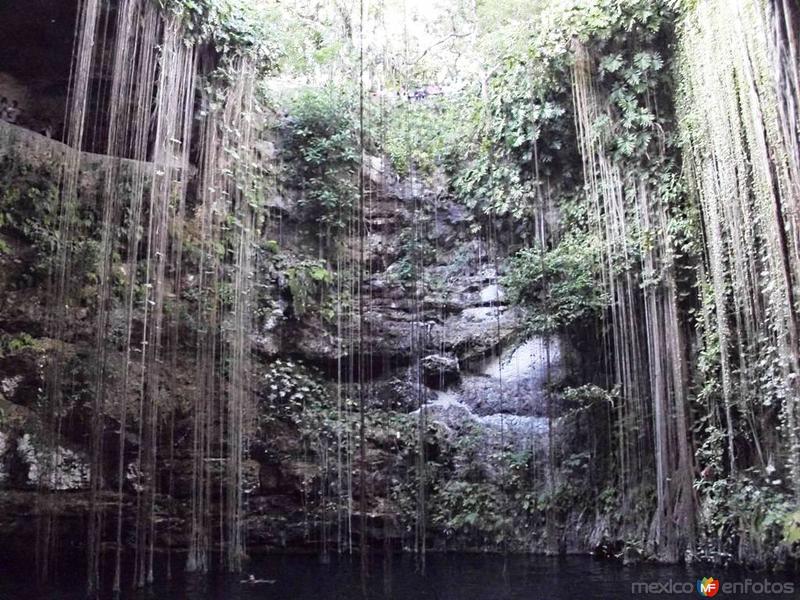 Fotos de Tinúm, Yucatán: CENOTE IK KIL YUCATAN MAVIPOL