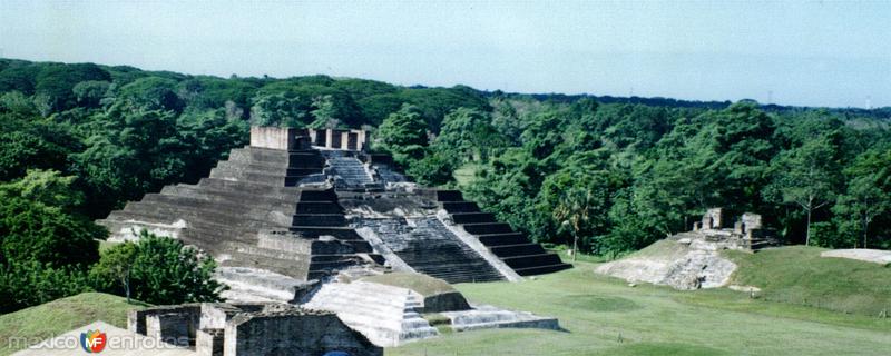 Fotos de Comalcalco, Tabasco: Zona arqueológica de Comalcalco, cultura maya. Tabasco. 2002