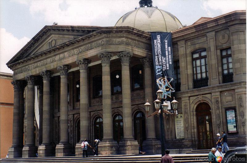Fotos de San Luis Potosi, San Luis Potosi: Teatro de la Paz (Siglo XIX). San Luis Potosí. 2003