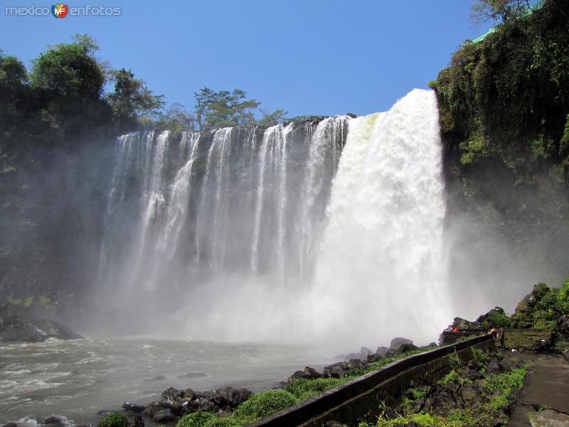 Fotos de San Andrés Tuxtla, Veracruz: salto de Eyipantla