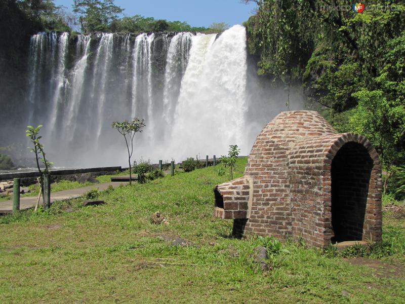 Fotos de San Andrés Tuxtla, Veracruz: Salto de Eyipantla