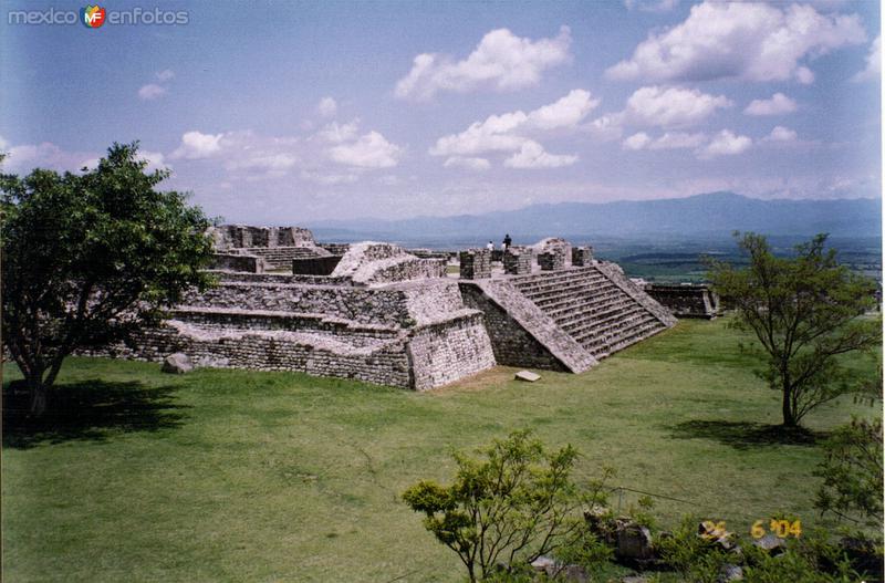 Fotos de Xochicalco, Morelos: Pirámide de Xochicalco. Junio/2004