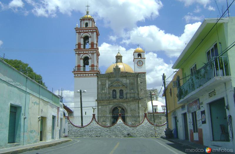 Fotos de San Damián Texoloc, Tlaxcala: Parroquia de San Damián Texoloc. Junio/2011