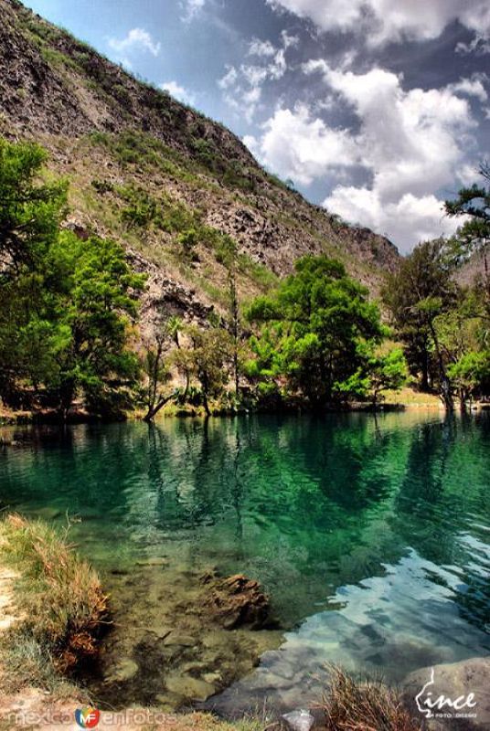 Fotos de San Sebastián Tecomaxtlahuaca, Oaxaca: OASIS PARA ENAMORADOS