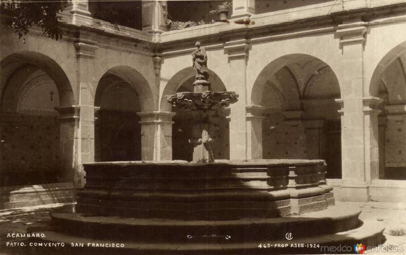 Fotos de Acámbaro, Michoacán: Patio Convento San Francisco