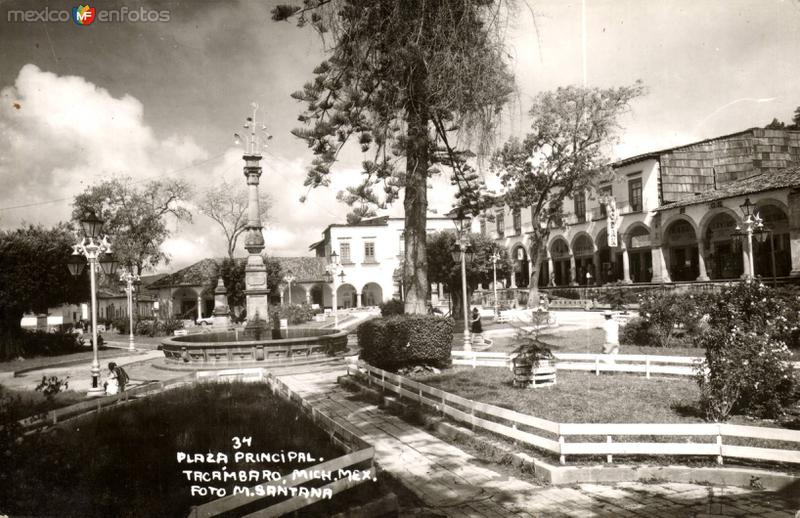 Fotos de Tacámbaro, Michoacán: Plaza principal