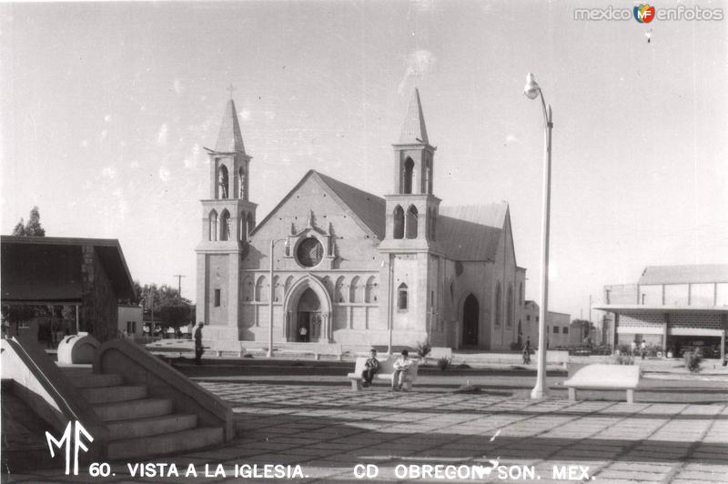 Fotos de Ciudad Obregón, Sonora: Vista a la Iglesia