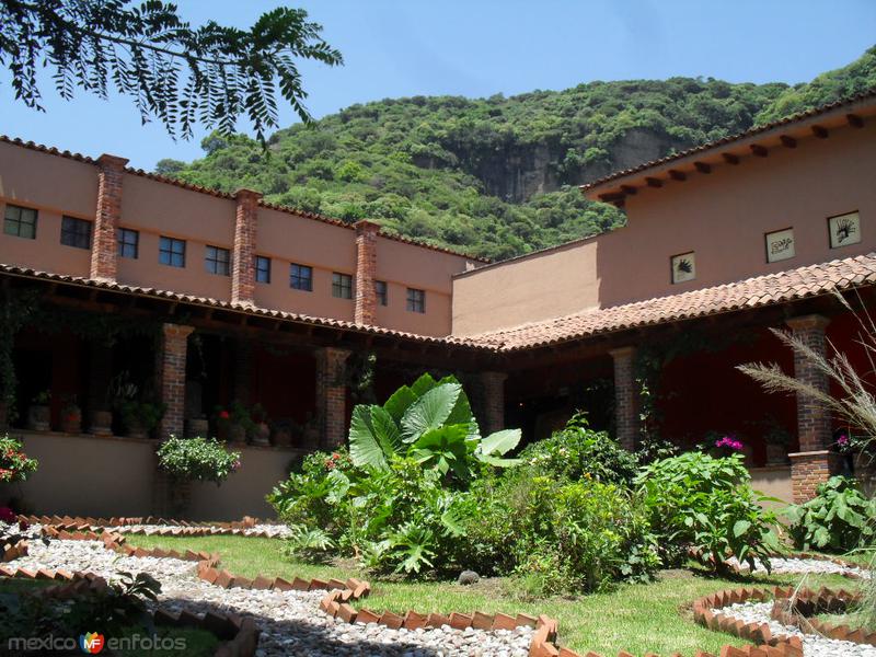 Fotos de Malinalco, México: Postal del museo Mario Schneider