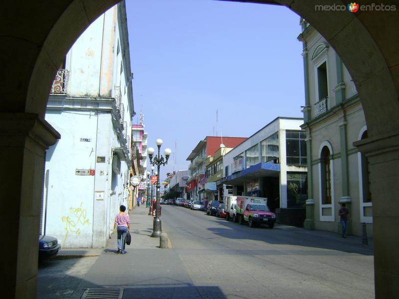 Fotos de Córdoba, Veracruz: La Av. 3 desde los portales de Córdoba. Abril/2012