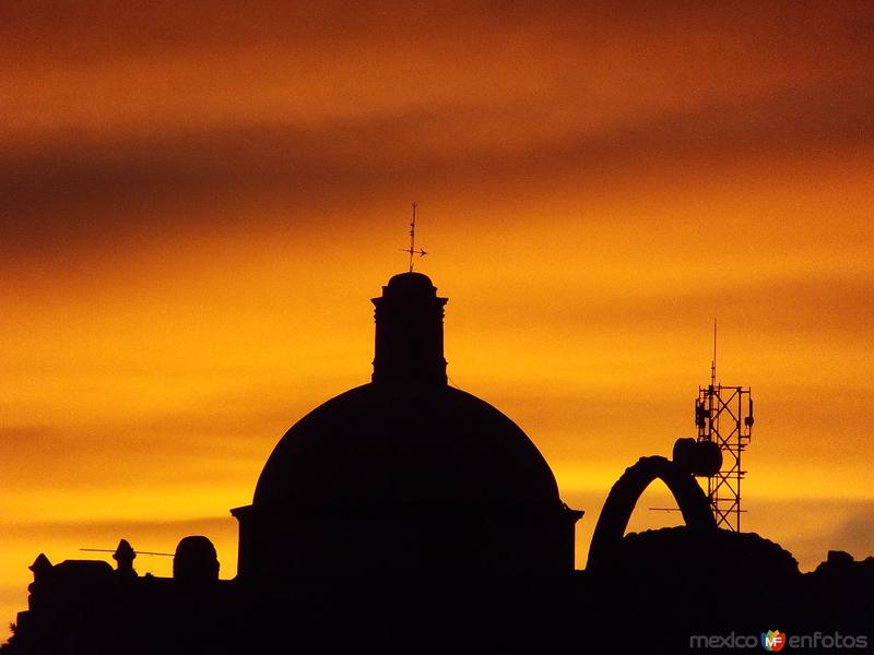 Fotos de Pinos, Zacatecas: Parroquia San Matias al atardecer