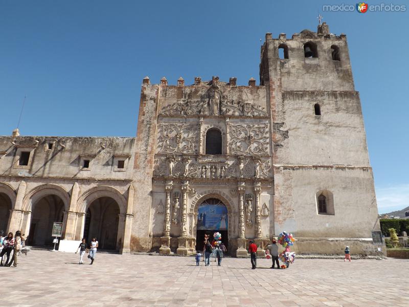 Fotos de Yuriria, Guanajuato: Ex-convento del siglo XVI en Yuriria, Gto. Noviembre/2012