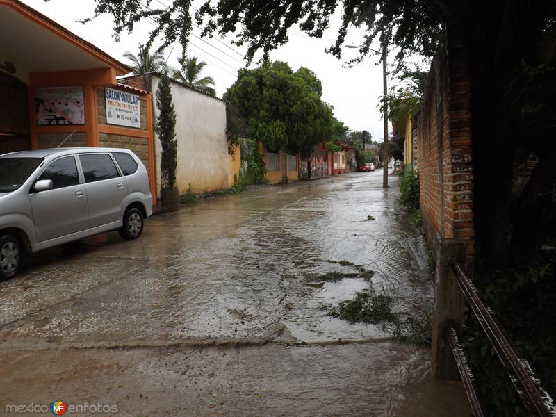 Fotos de Huitzuco De Los Figueroa, Guerrero: Calle Agustín Abundez. Huitzuco, Guerrero. Julio/2013