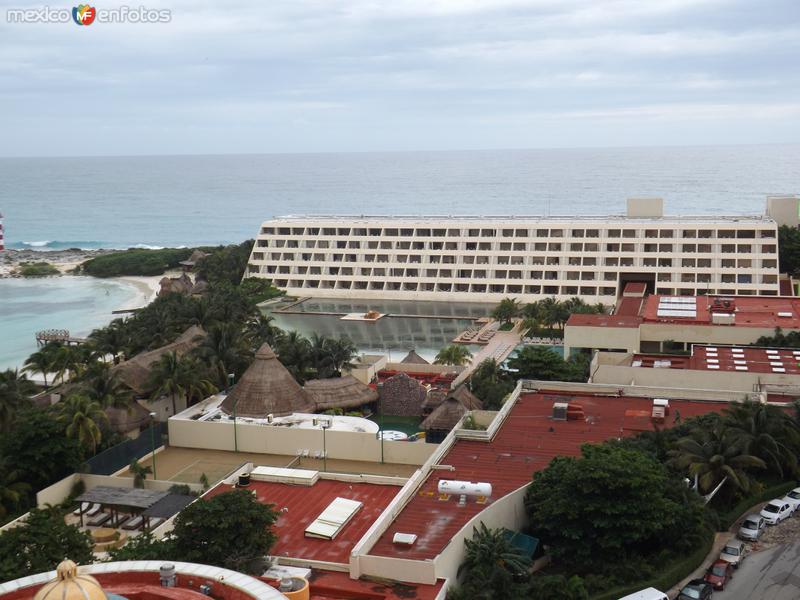 Fotos de Cancún, Quintana Roo: Zona hotelera de Punta Cancún. Noviembre/2013