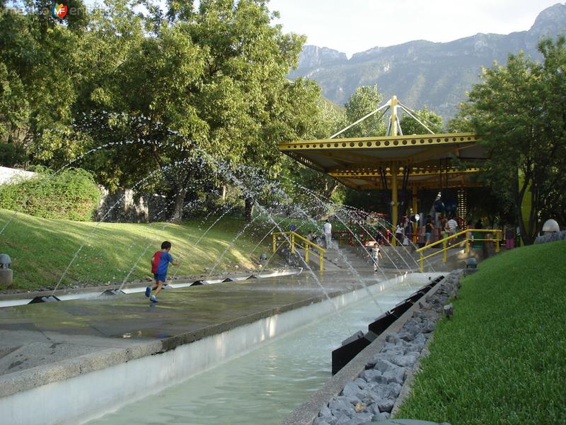 Fotos de San Pedro Garza García, Nuevo León: Fuente