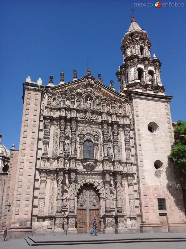 Fotos de San Luis Potosí, San Luis Potosí: Fachada del Carmen.