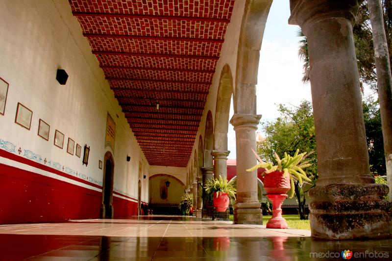 Fotos de Sayula, Jalisco: Convento Franciscano del Santuario de Sayula, Jalisco. Foto Pereztroiko