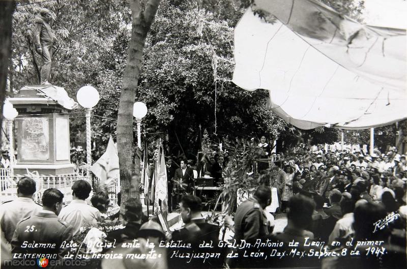 Fotos de Huajuapan De León, Oaxaca: Acto Solemne Circa 1947