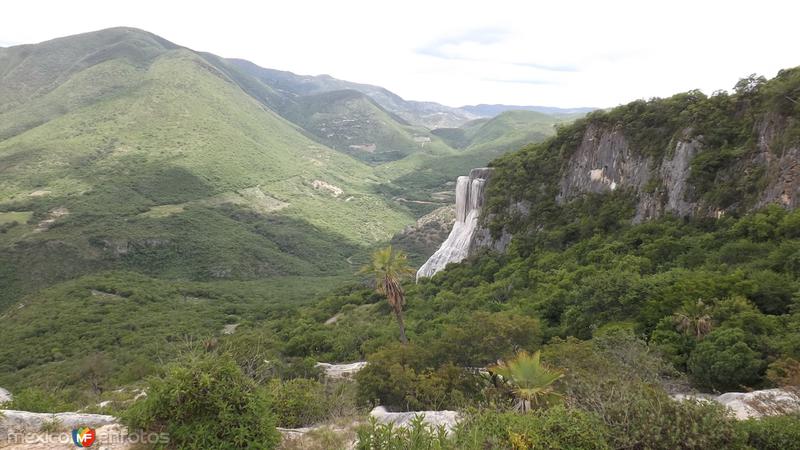 Fotos de San Lorenzo Albarradas, Oaxaca: Cascadas petrificadas desde San Lorenzo Albarradas. Julio/2014