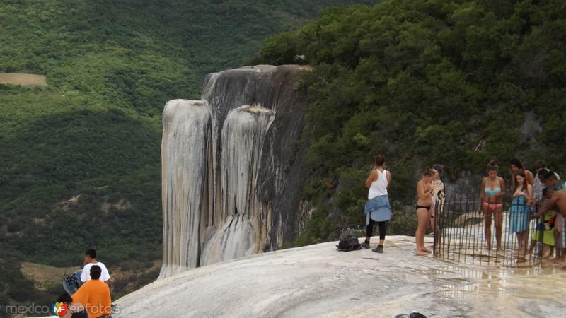 Fotos de San Lorenzo Albarradas, Oaxaca: Cascadas de Hierve el Agua en San Lorenzo Albarradas. Julio/2014