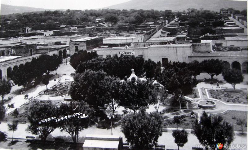 Fotos de Yuriria, Guanajuato: Plaza y Jardin