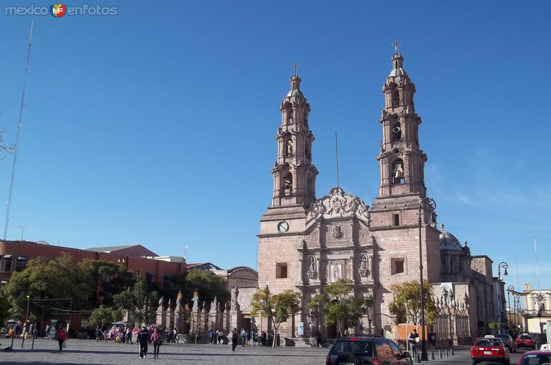 Fotos de Aguascalientes, Aguascalientes: Catedral Basílica, Plaza de la Patria.