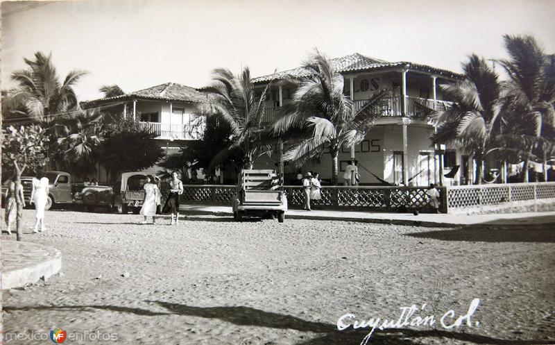 Fotos de Cuyutlán, Colima: ESCENA CALLEJERA