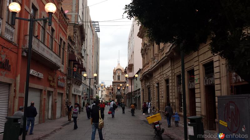 Fotos de León, Guanajuato: Madereando