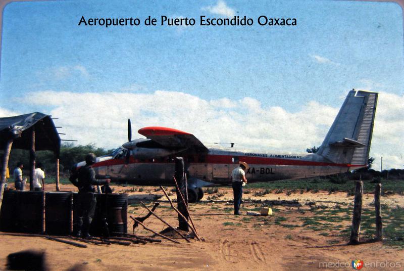 Fotos de Puerto Escondido, Oaxaca: EL AEROPUERTO PANORAMA